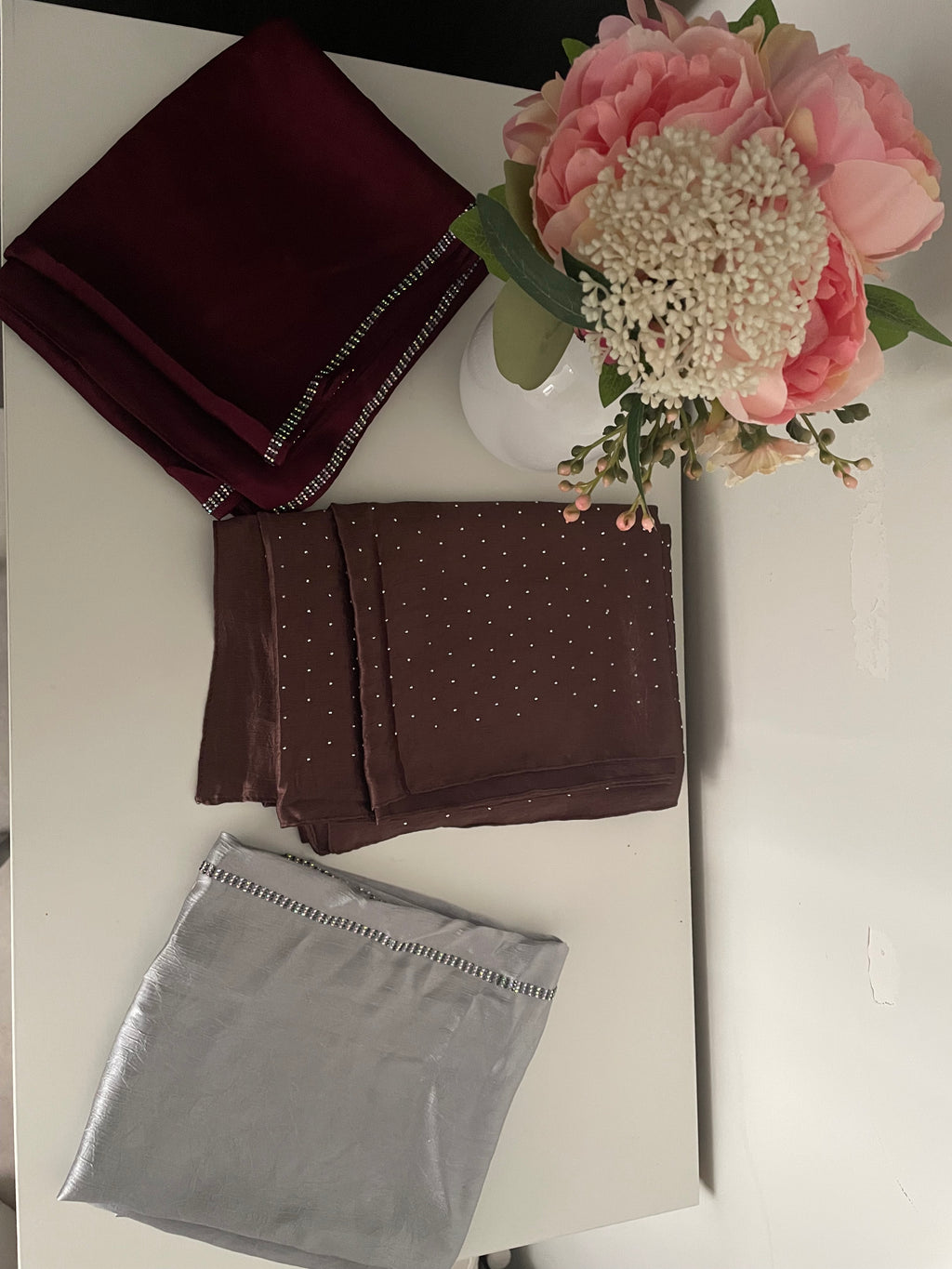 Châle Satin Strass